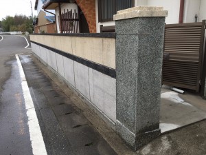 徳島県洗い出し塀　洗浄後