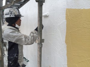 徳島県鳴門市　外壁塗装下塗り