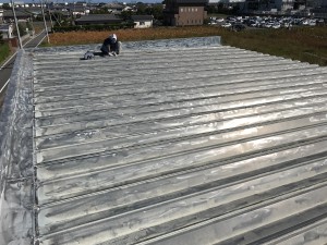 折半屋根　塗装　徳島