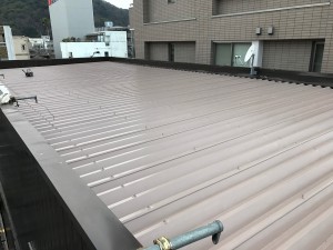 徳島市　折半屋根塗装