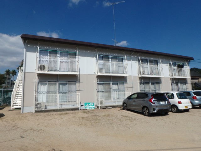 徳島県小松島市アパート外壁塗装前後