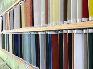 実際に塗る色の見本板