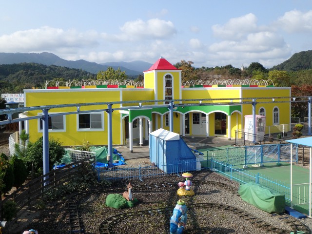   徳島市で公共工事の事なら！とくしまファミリーランド施工例