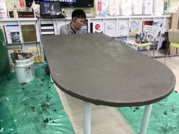 セナジー用のメッシュを貼ります。