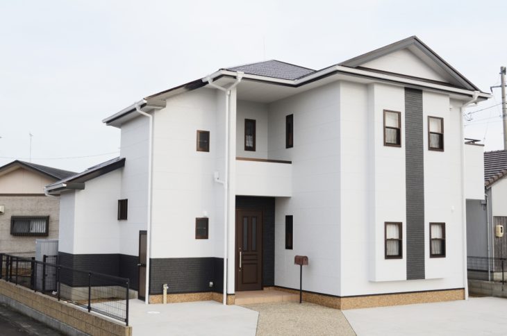 徳島県阿南市 屋根無機塗装・多彩外壁塗装 ダイヤカレイドビジュー I様