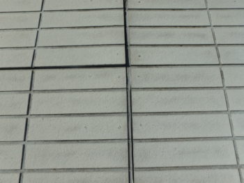 南あわじ市　外壁　反り