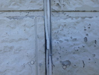 サイディング コーキング 劣化 断裂