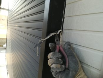 コーキング　除去　八万　徳島県　サッシ