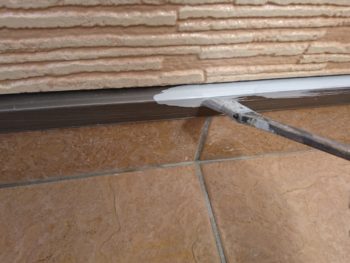 徳島県　水切り　塗装　下塗り