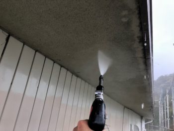 徳島県　軒天井　付帯部　洗浄　阿南市