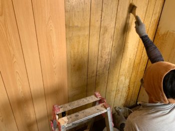 徳島県　住吉　内壁　木材　貼り付け