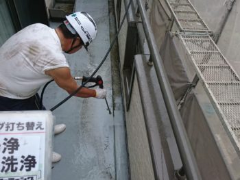 高圧洗浄　ベランダ　床　徳島県