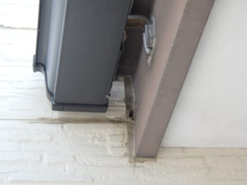 施行前　鼻隠し　雨樋　劣化　徳島県