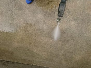 高圧洗浄　土間　徳島県