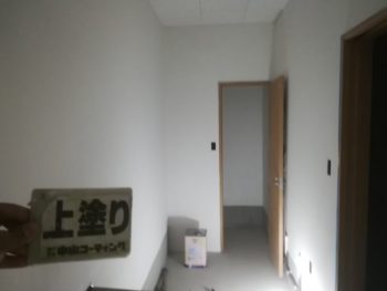 外壁　塗装　上塗り　あほや　徳島県