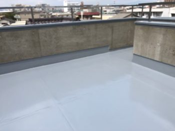 屋上　防水　施工後　ウレタン　徳島県