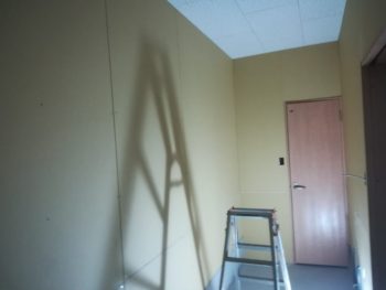 施工前　石膏ボード　室内　あほや　徳島県