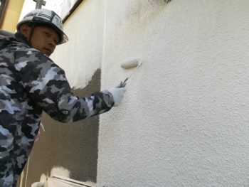 外壁　塗装　下塗り　徳島県　国府