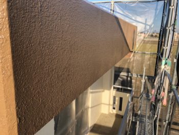 徳島県　上中町　外壁　塗装後　鉢巻　上塗り