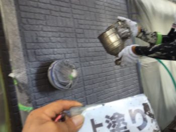 徳島県 八万町 外壁 塗装 上塗り