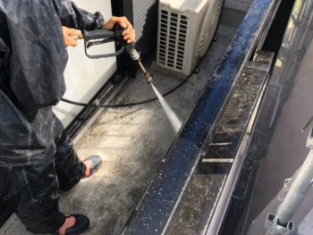 徳島県　北沖洲　洗浄　バルコニー