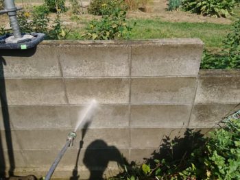 徳島　石井　洗浄　塀