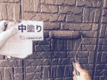 徳島県 八万町 外壁 塗装 中塗り