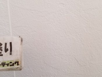 徳島県　川内町　外壁塗装後　下塗り