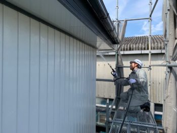 徳島県　矢三町　洗浄　軒天井