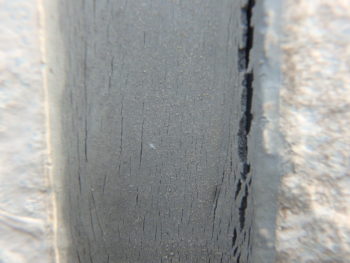 阿南市　羽ノ浦町　施工前　コーキング　破断