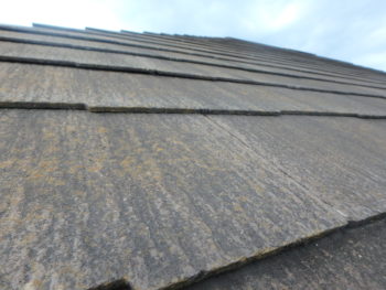 徳島県　施行前　屋根　アップ　劣化