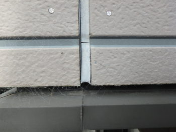 徳島県　施行前　外壁　コーキング　破断