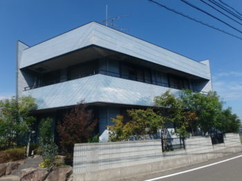 徳島県　阿南市　施工前　正面　全体