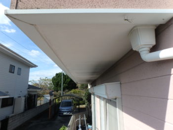 徳島県　鳴門市　施工前　付帯部　軒天井