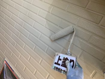 阿南市　羽ノ浦町　外壁　塗装　上塗り