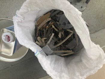 徳島県　矢三町　コーキング　土嚢袋