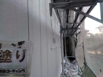 徳島県　国府町　外壁塗装後　上塗り