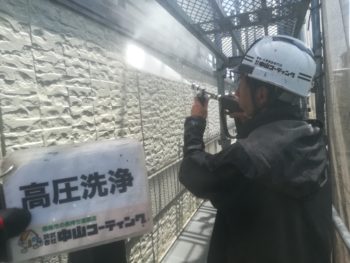 徳島県　松茂町　高圧洗浄　外壁　汚れ