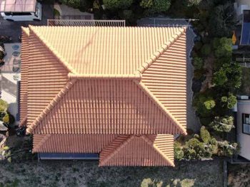 徳島県　小松島市　施行前　屋根　色褪せ