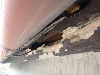 徳島県　徳島市　北田宮　施工前　鼻隠し　劣化