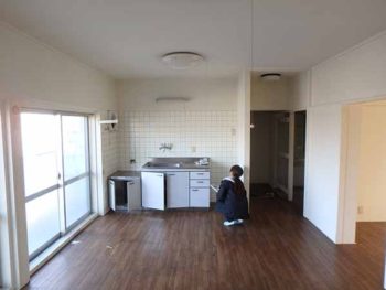 徳島県 昭和マンション 室内塗装 施行前 全体