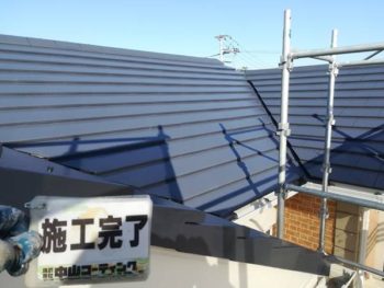 徳島県　藍住町　屋根　塗装後　上塗り