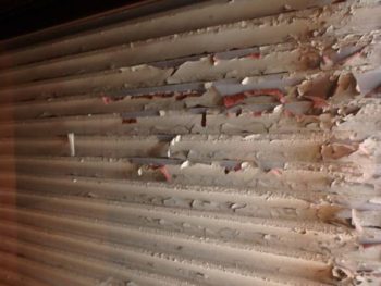 徳島県　板野郡　北島町　施工前　雨戸