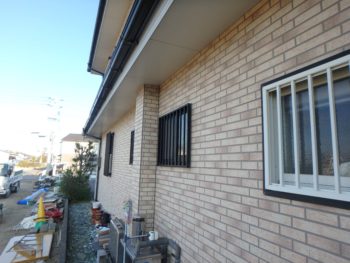 徳島県　川内町　施工前　外壁　目地