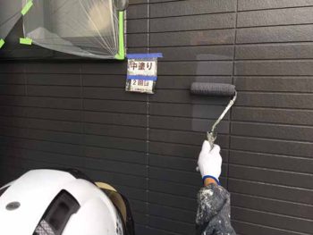 徳島県　撫養町　外壁塗装　中塗り