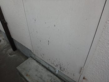 徳島県　中島田町　施工前　ドア　劣化