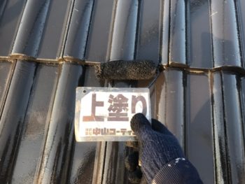 徳島県　石井町　屋根塗装　上塗り
