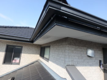 徳島県　松茂町　施工前　軒天井