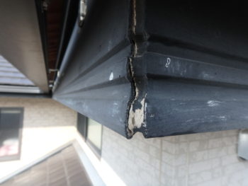 徳島県　松茂町　施工前　破風　鼻隠し