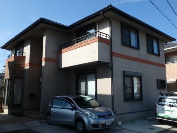 徳島県　小松島市　施工前　正面　劣化